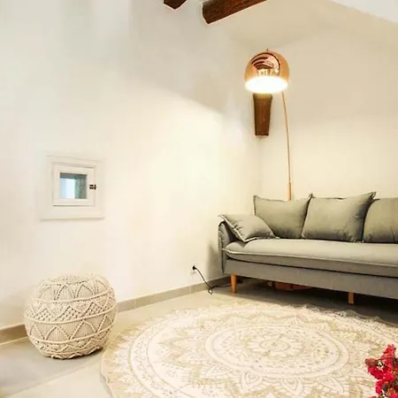 Apartment Spend Your Days Relaxing In Comfort Pula