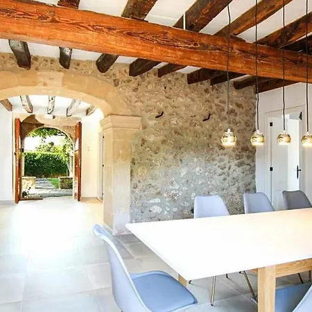 Spend Your Days Relaxing In Comfort * Pula